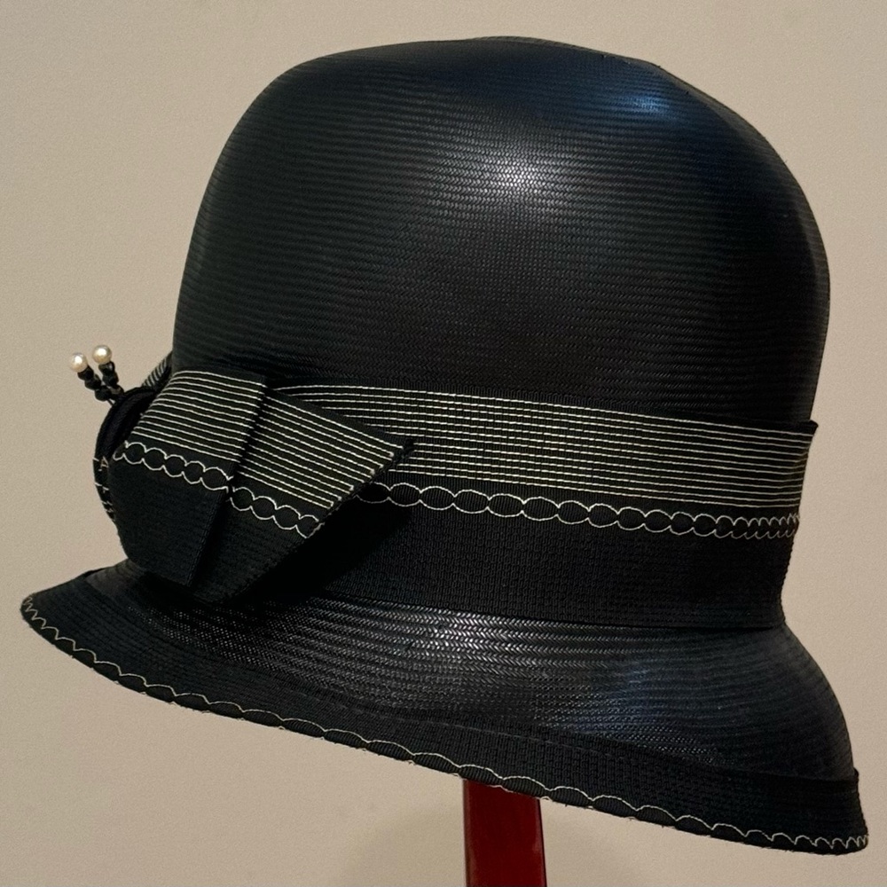 Vintage Winner Originals black bowler hat